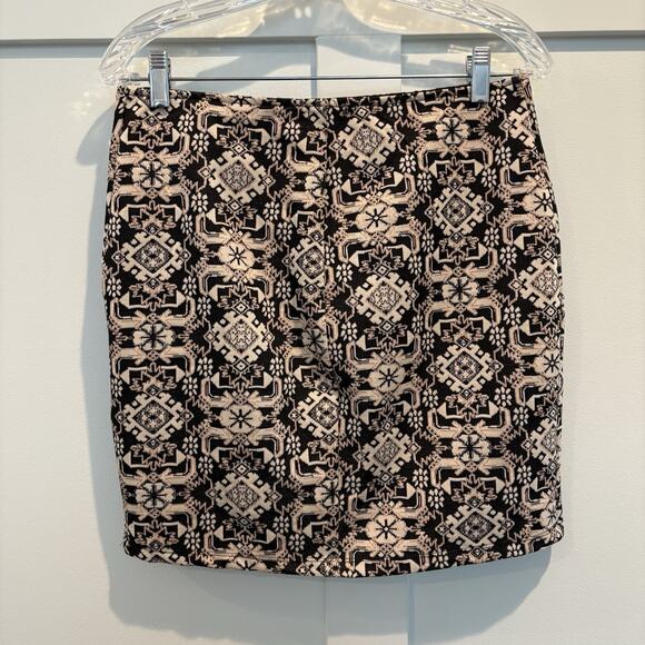 Xhilaration Mini Skirt Women Medium Gold Black Geometric Lined Metallic Brocade - Picture 4 of 9